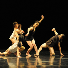 Дни современного танца Южной Кореи в Петербурге